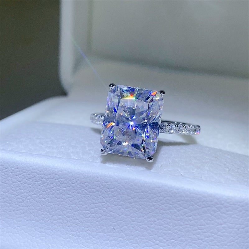 5 Carat Moissanite Zircon Ring